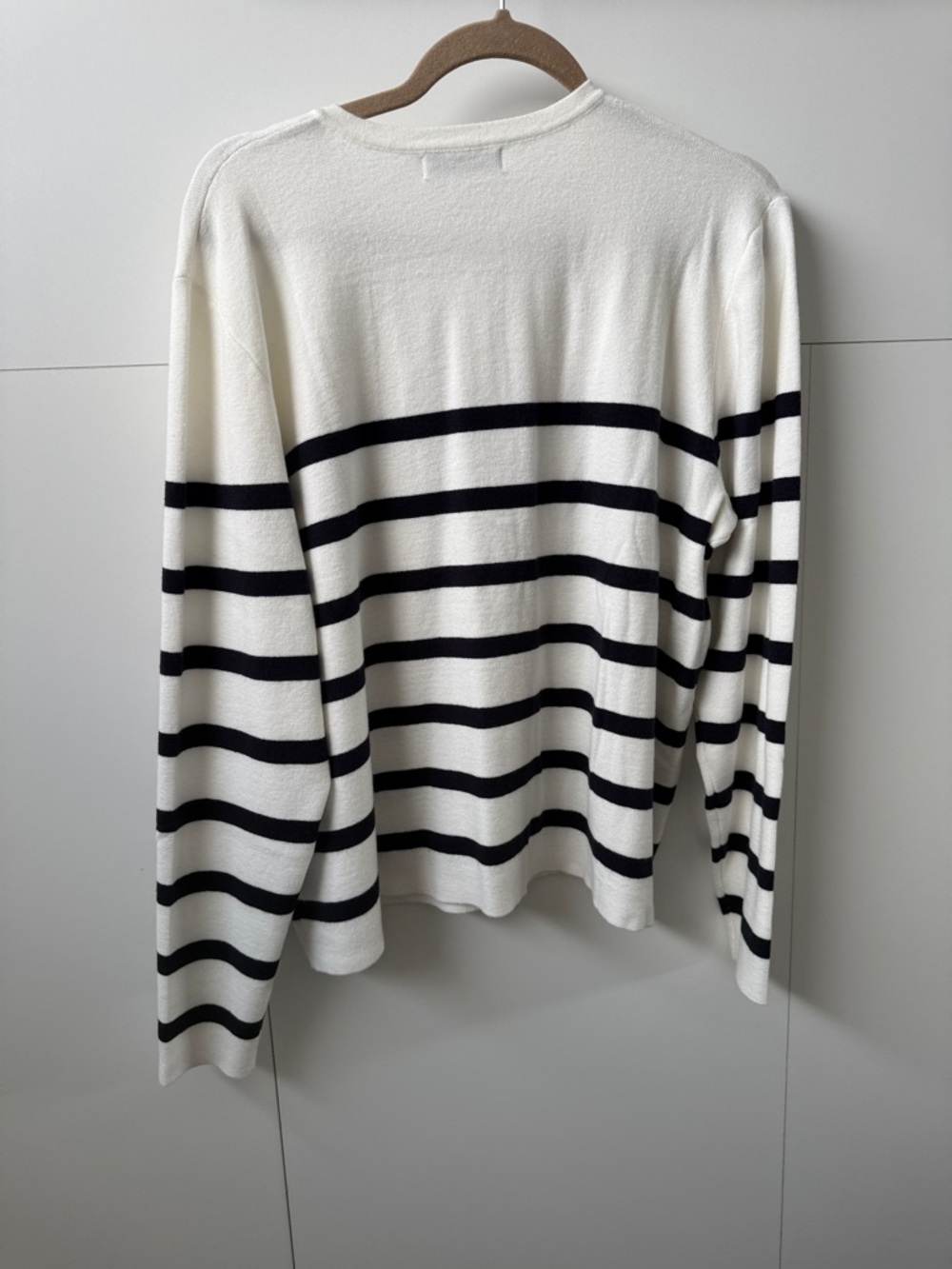 Jillian Harris Smash Tess Striped Crewneck Cardigan Sweater from the Jilly box - Picture 3 of 5